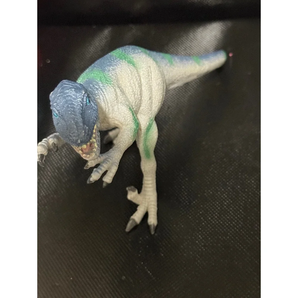 Jurassic World Dinosaur Action Figures Lot‎ Triceratops Raptor Toys